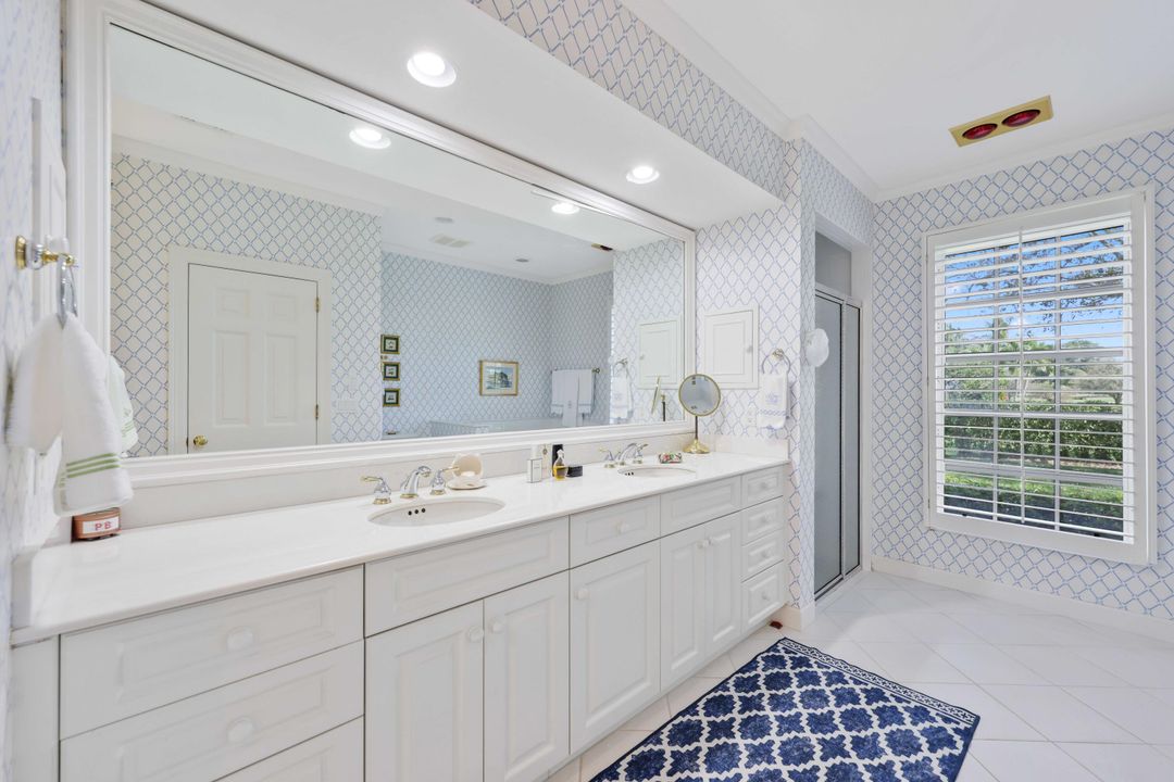 Active With Contract: $2,795,000 (4 beds, 3 baths, 3992 Square Feet)