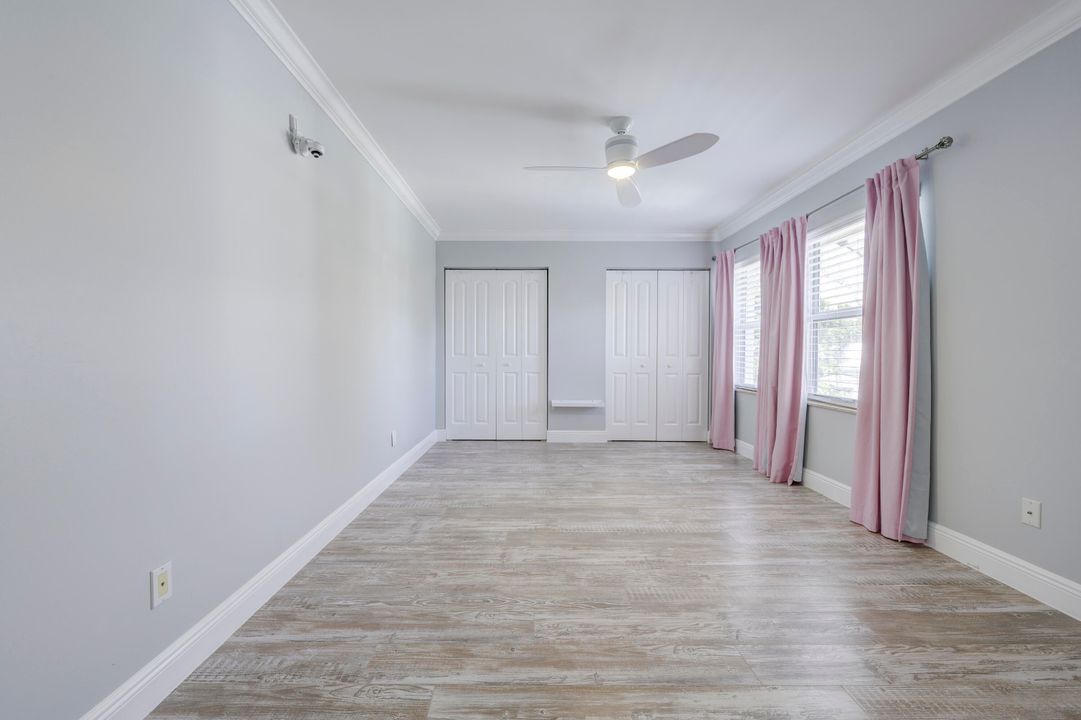 En Venta: $285,000 (2 camas, 2 baños, 1374 Pies cuadrados)