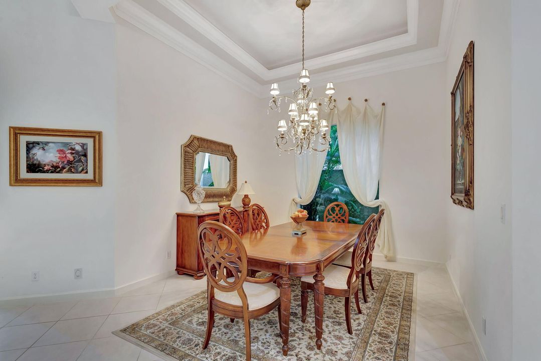 En Renta: $15,750 (3 camas, 3 baños, 2920 Pies cuadrados)