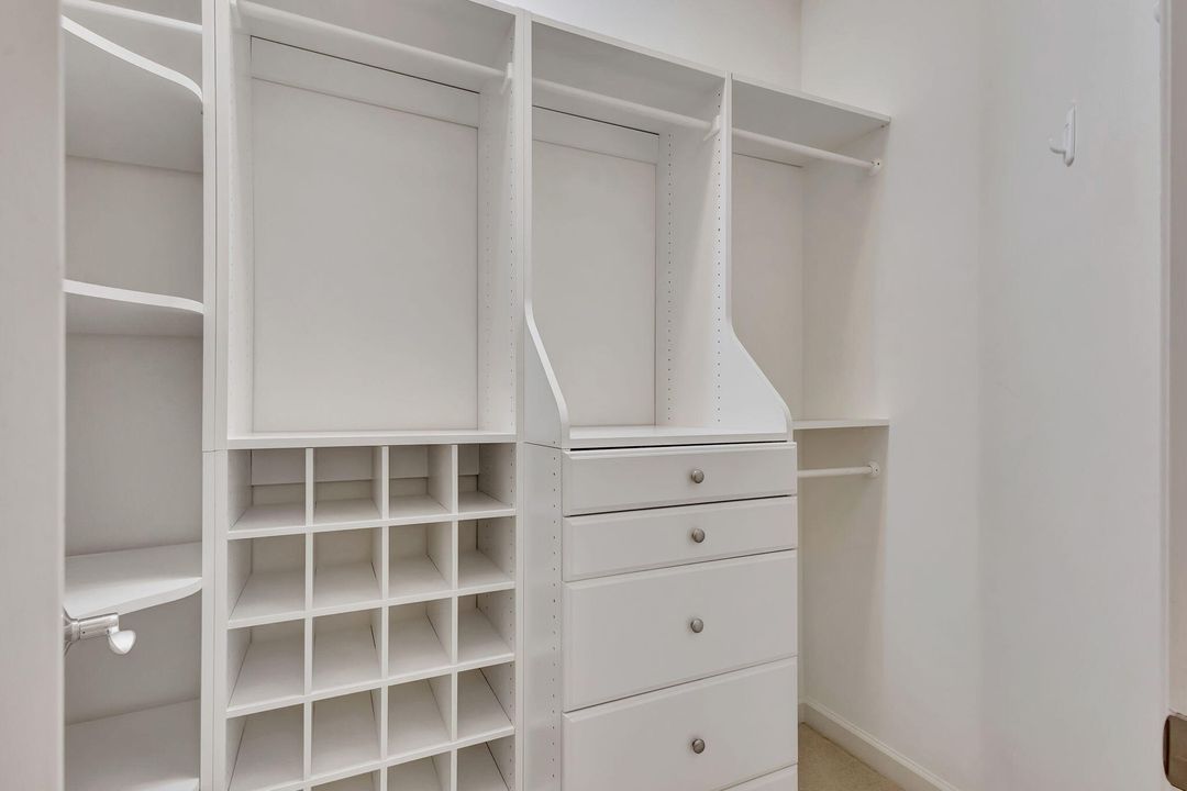 En Renta: $15,750 (3 camas, 3 baños, 2920 Pies cuadrados)