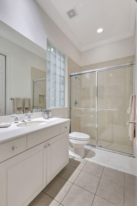 En Renta: $15,750 (3 camas, 3 baños, 2920 Pies cuadrados)