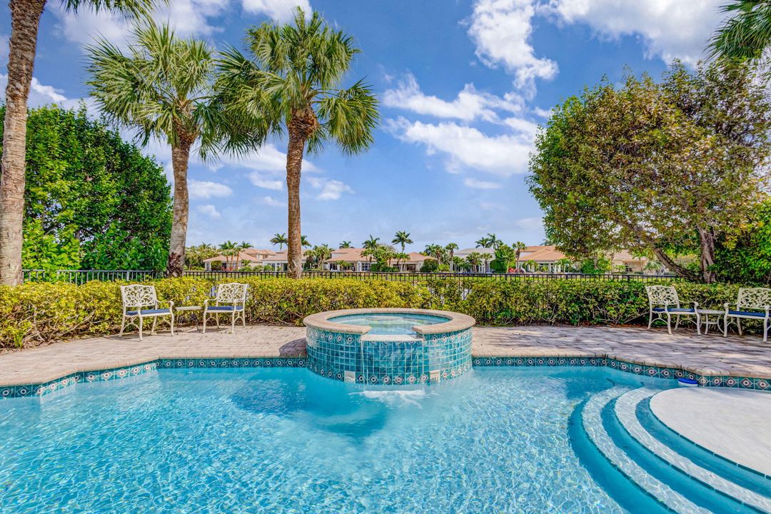 En Renta: $15,750 (3 camas, 3 baños, 2920 Pies cuadrados)