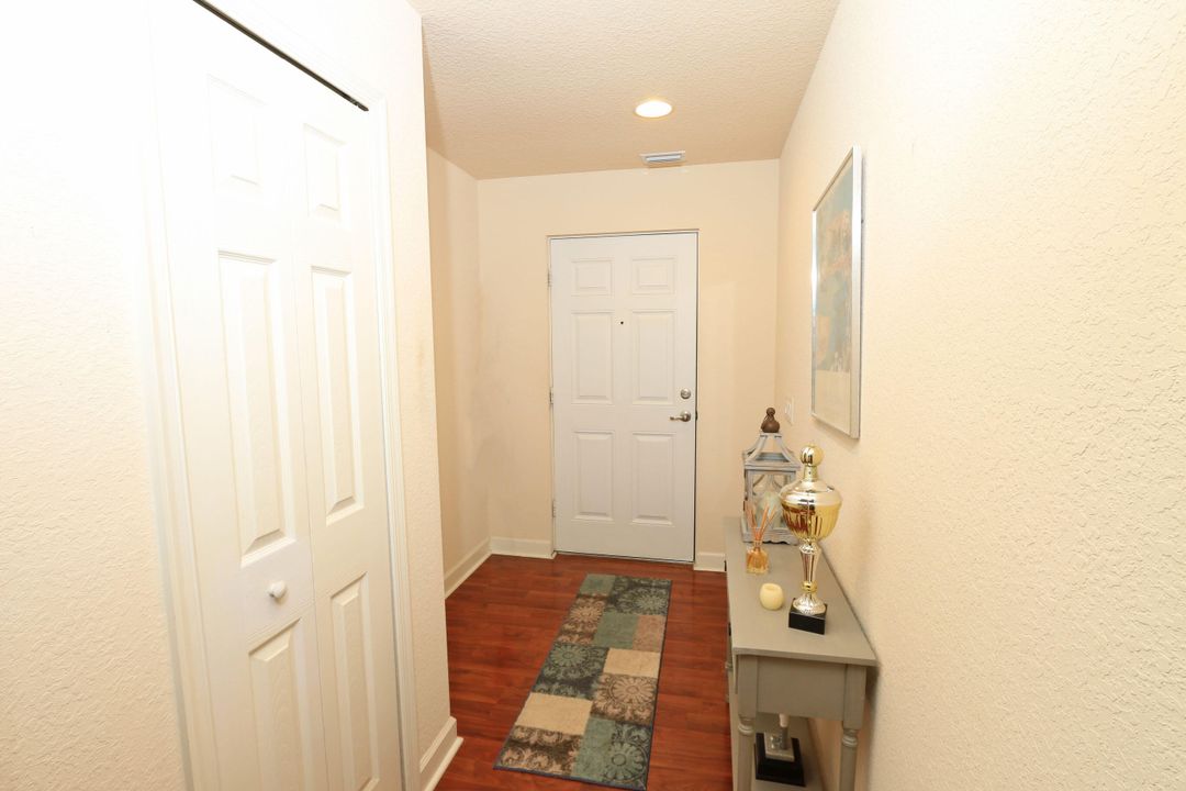 待售: $169,500 (2 贝兹, 2 浴室, 1439 平方英尺)