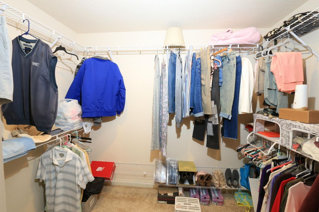 待售: $169,500 (2 贝兹, 2 浴室, 1439 平方英尺)