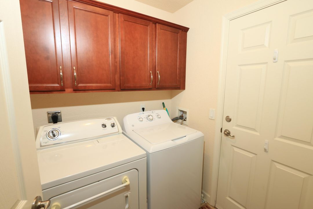 待售: $169,500 (2 贝兹, 2 浴室, 1439 平方英尺)