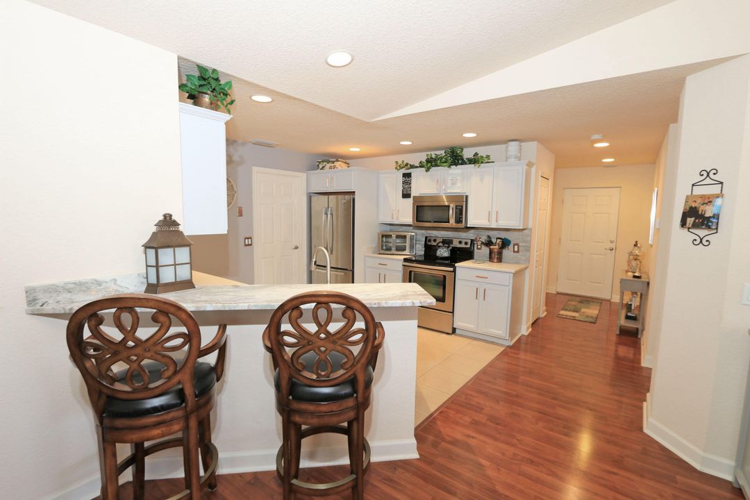 待售: $169,500 (2 贝兹, 2 浴室, 1439 平方英尺)