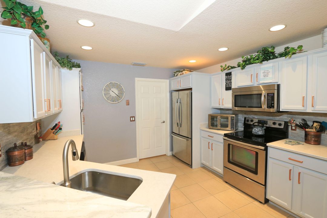 待售: $169,500 (2 贝兹, 2 浴室, 1439 平方英尺)