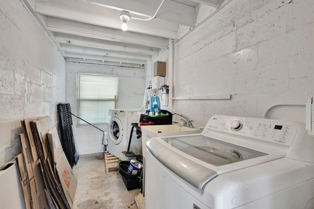 For Sale: $899,000 (0 beds, 0 baths, 2471 Square Feet)