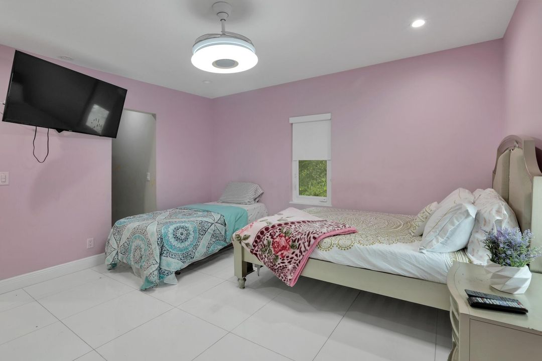 На продажу: $1,250,000 (4 спален, 3 ванн, 2933 Квадратных фут)