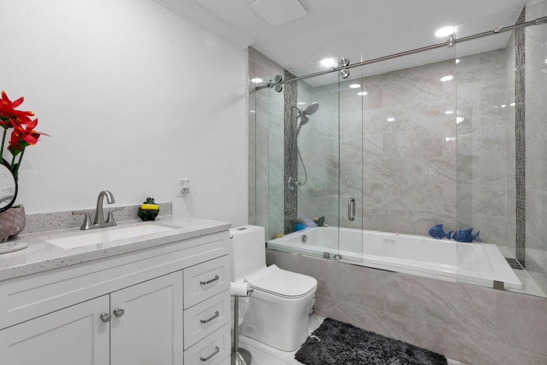 Active With Contract: $1,175,000 (5 beds, 3 baths, 1952 Square Feet)