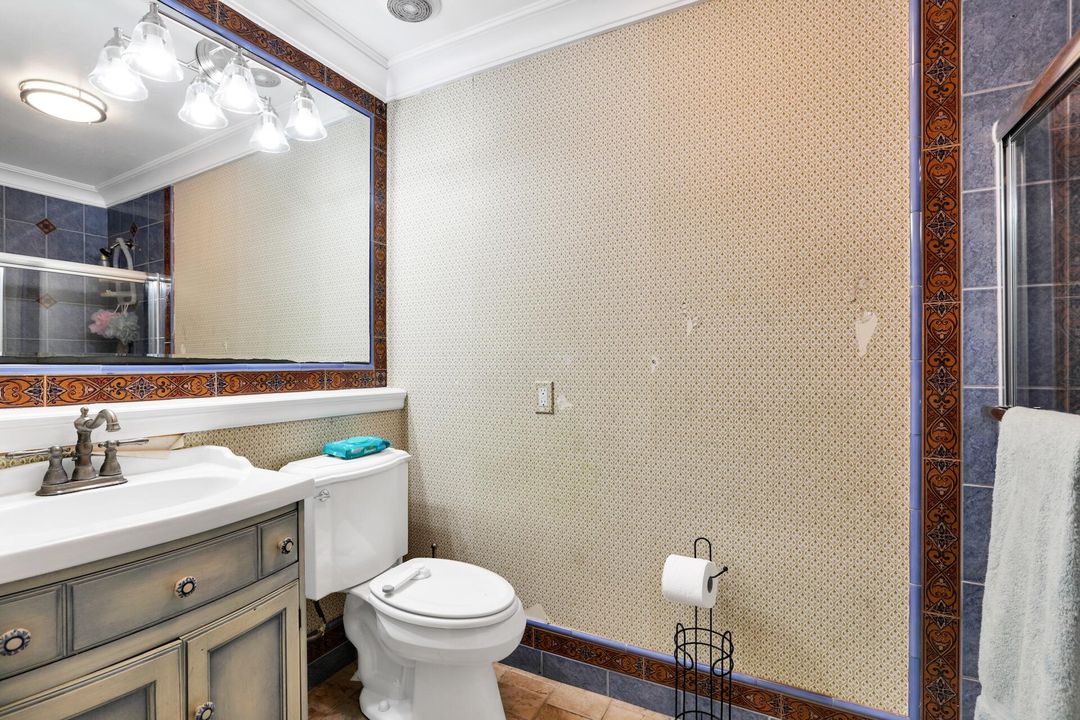 Active With Contract: $1,175,000 (5 beds, 3 baths, 1952 Square Feet)