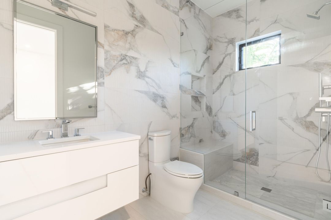 待售: $6,300,000 (5 贝兹, 5 浴室, 5019 平方英尺)