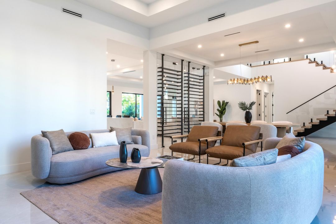 待售: $6,300,000 (5 贝兹, 5 浴室, 5019 平方英尺)