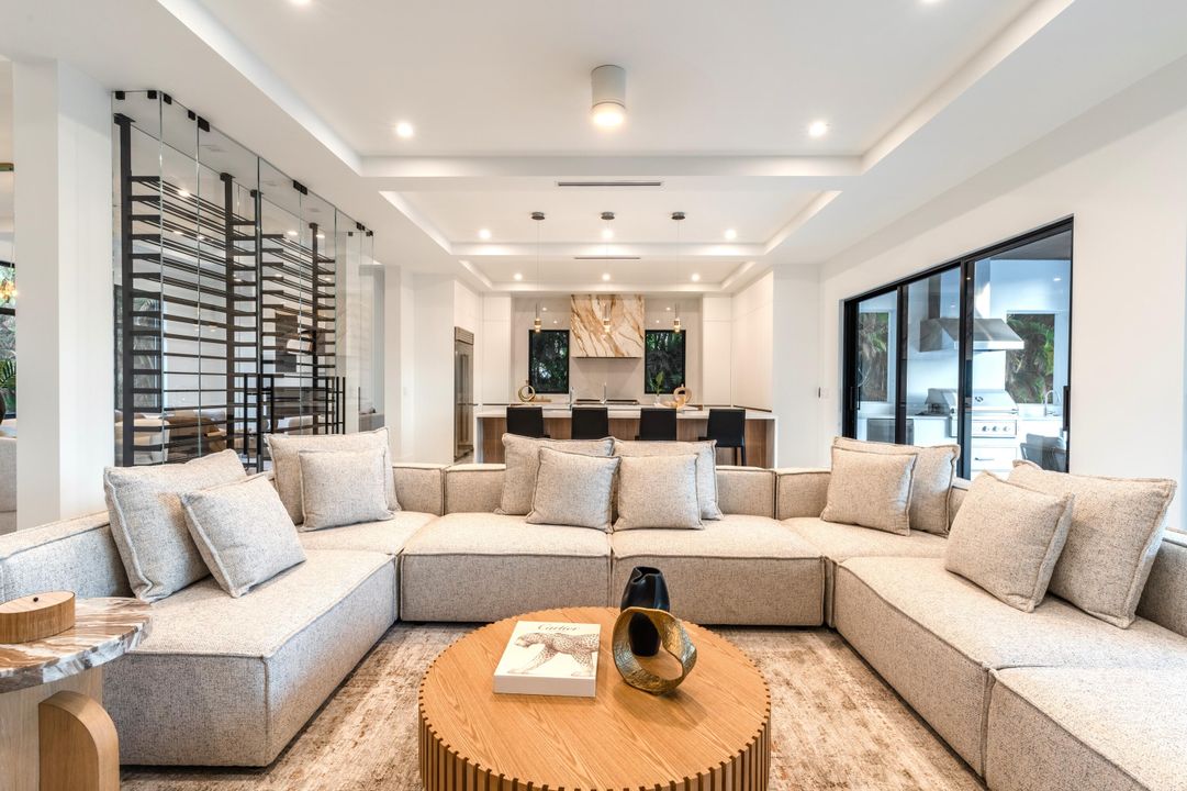 待售: $6,300,000 (5 贝兹, 5 浴室, 5019 平方英尺)