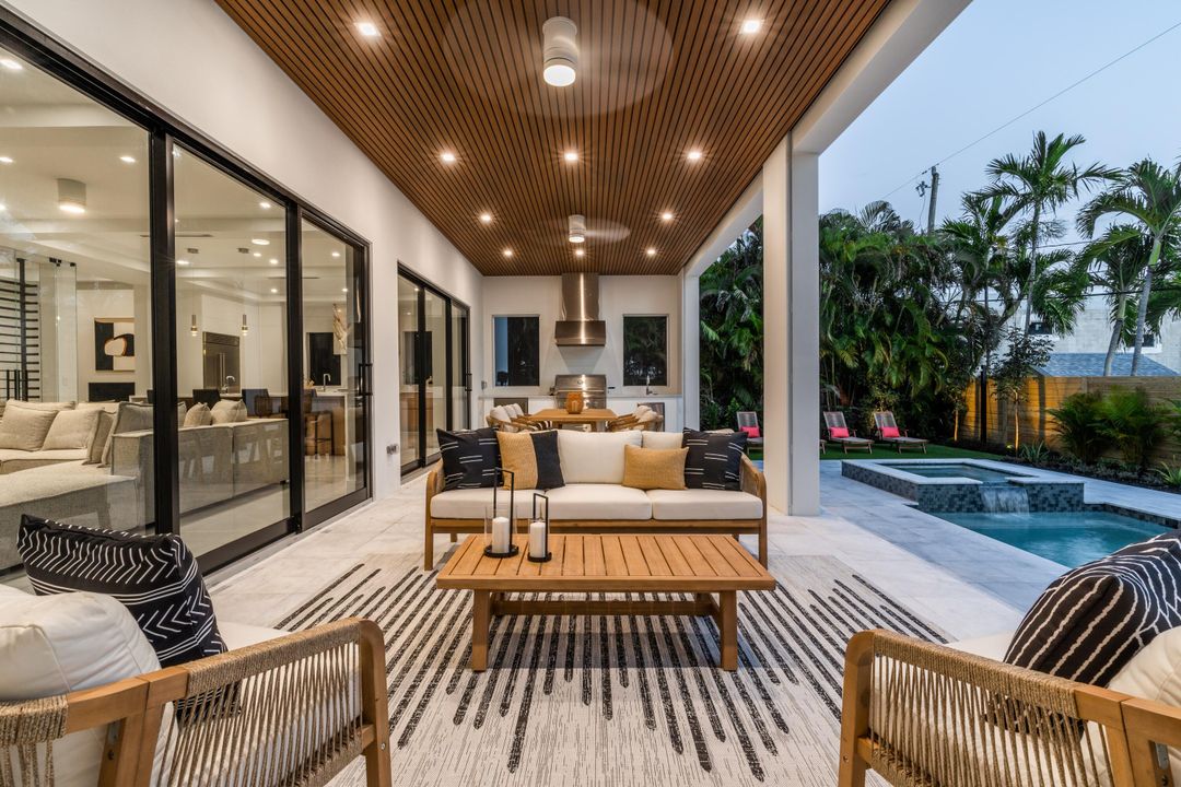 待售: $6,300,000 (5 贝兹, 5 浴室, 5019 平方英尺)