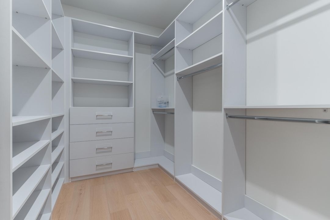 待售: $6,300,000 (5 贝兹, 5 浴室, 5019 平方英尺)