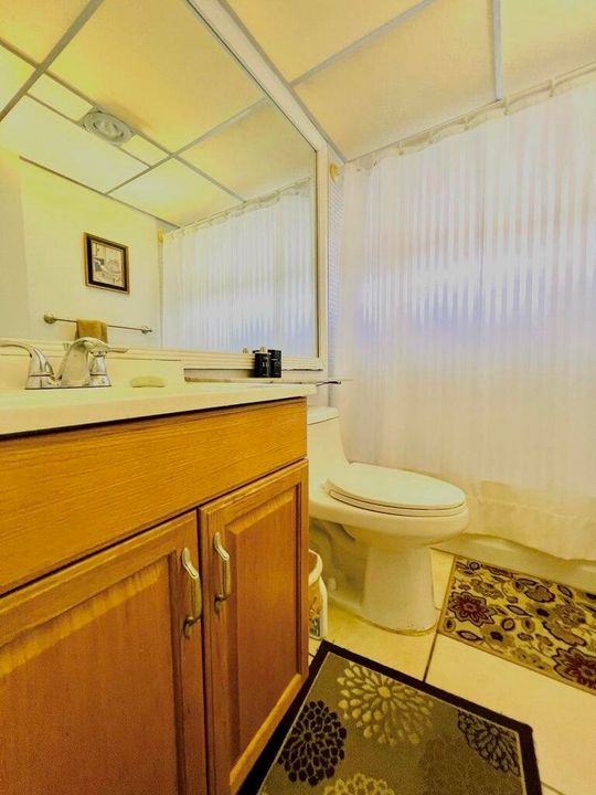 待售: $98,999 (2 贝兹, 2 浴室, 880 平方英尺)