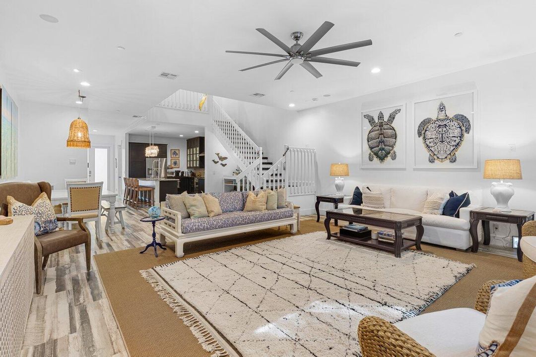 For Sale: $2,050,000 (3 beds, 2 baths, 2317 Square Feet)