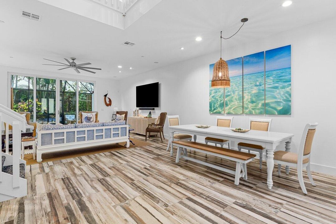 For Sale: $2,050,000 (3 beds, 2 baths, 2317 Square Feet)