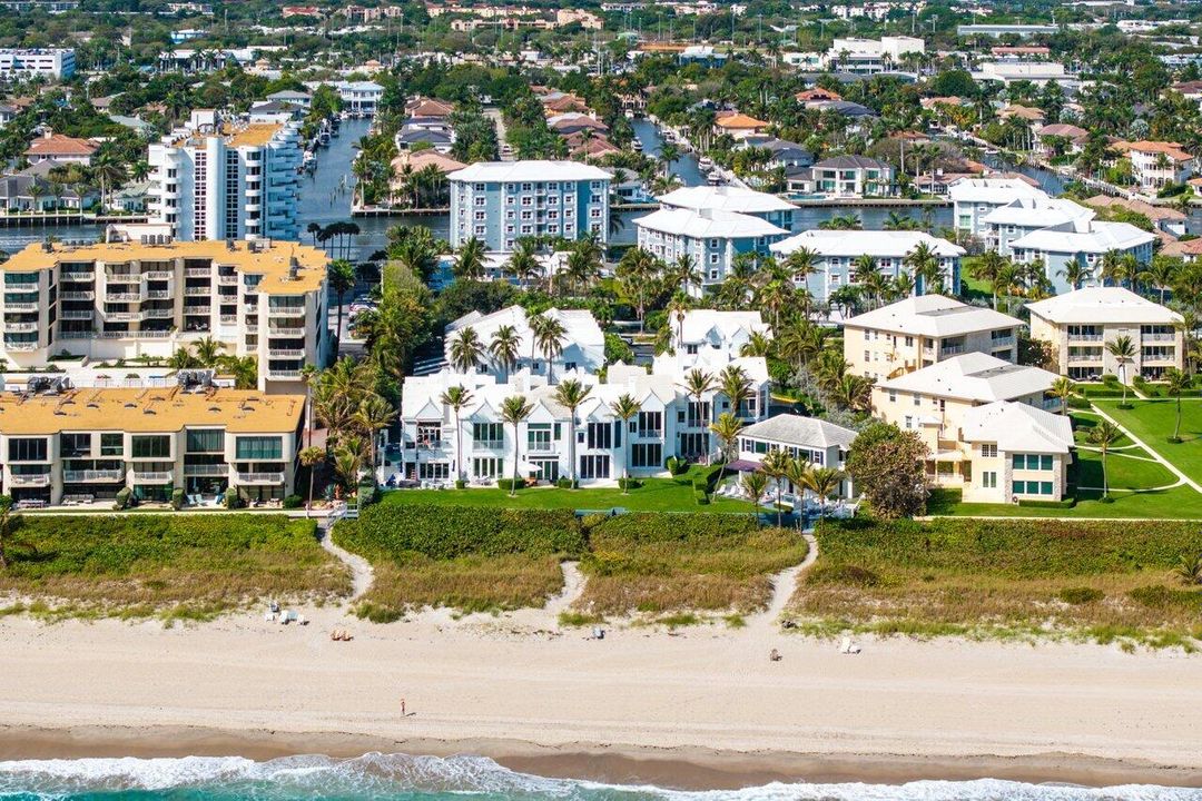 For Sale: $2,050,000 (3 beds, 2 baths, 2317 Square Feet)