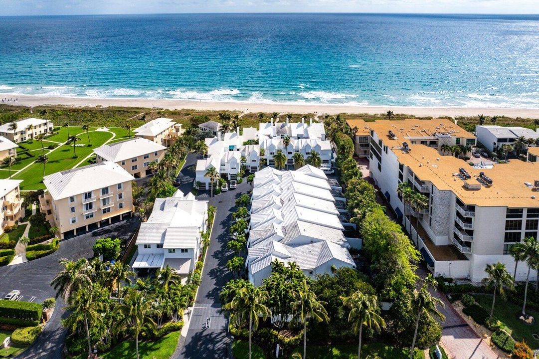 For Sale: $2,050,000 (3 beds, 2 baths, 2317 Square Feet)