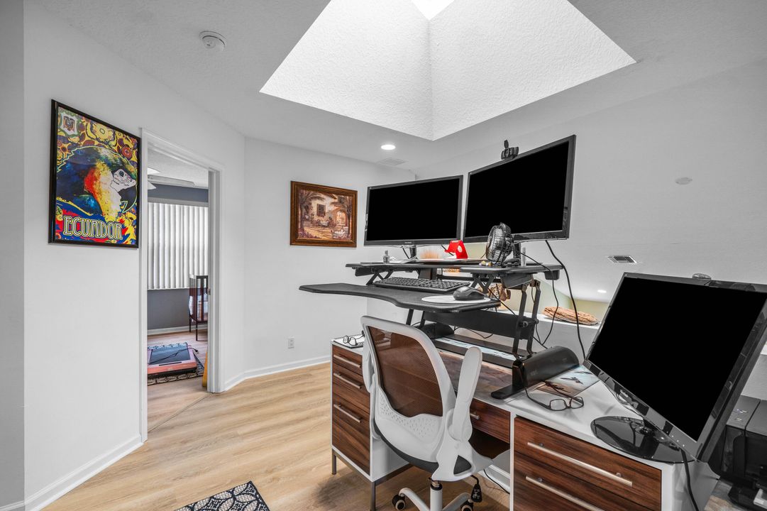 For Sale: $460,000 (3 beds, 2 baths, 1813 Square Feet)