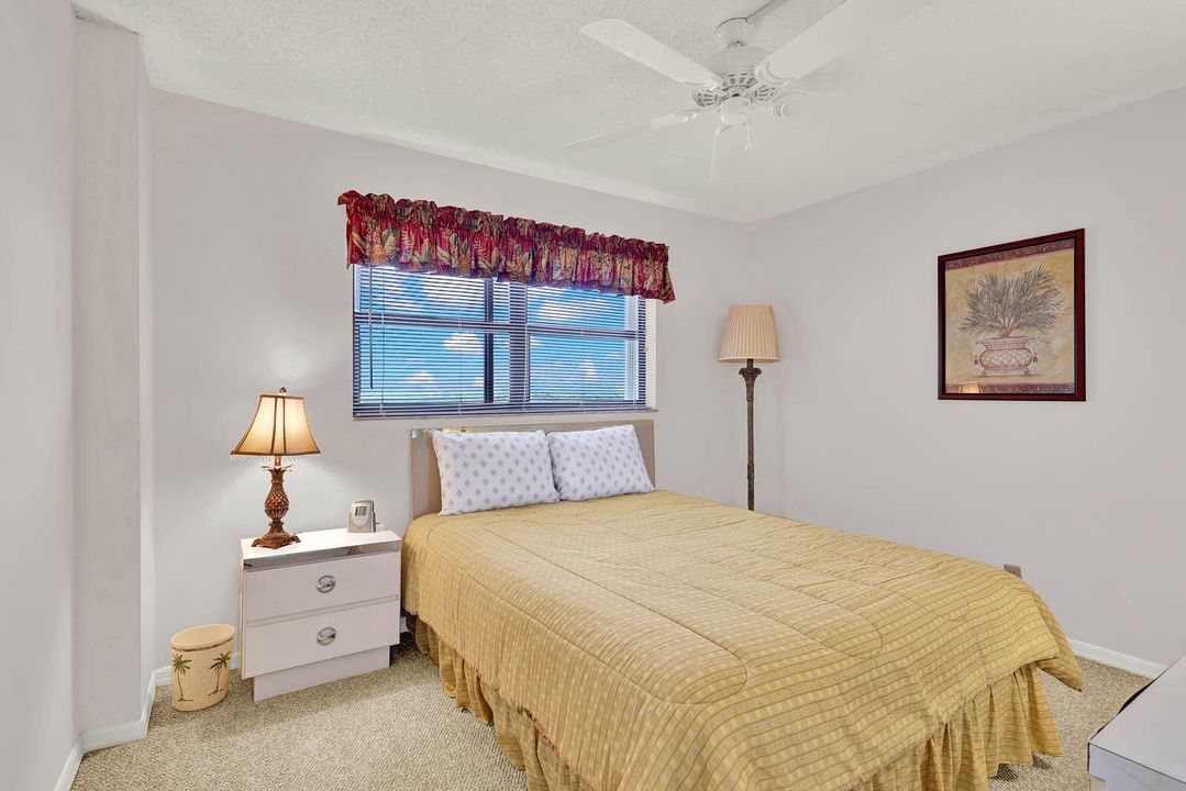 Active With Contract: $418,000 (2 beds, 2 baths, 1053 Square Feet)