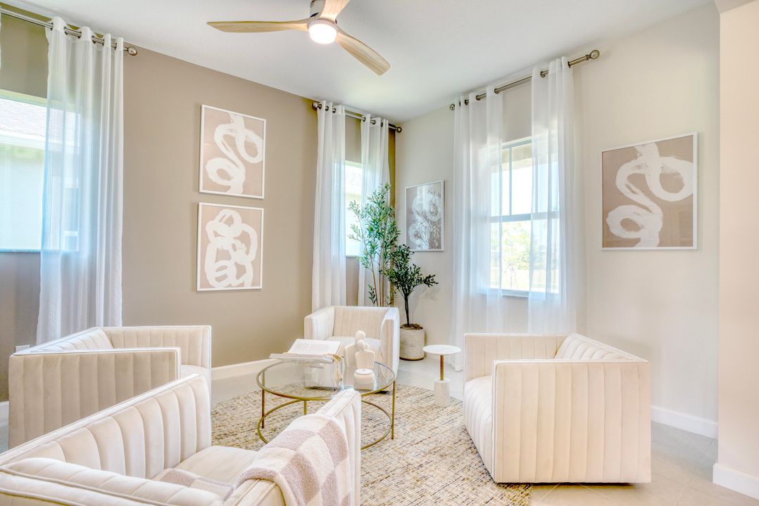 Activo con contrato: $429,950 (3 camas, 2 baños, 2325 Pies cuadrados)