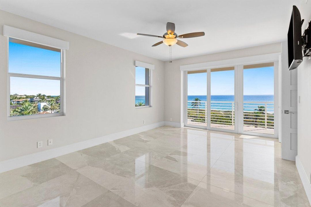 合同活跃: $2,999,999 (3 贝兹, 3 浴室, 2748 平方英尺)