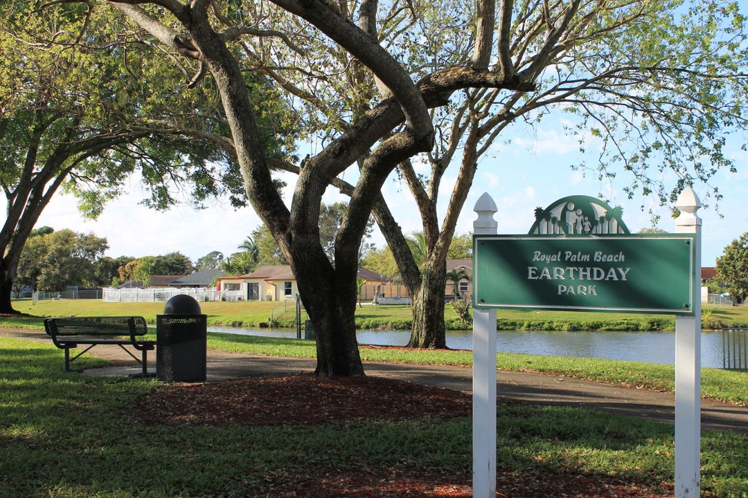 合同活跃: $549,000 (3 贝兹, 2 浴室, 1874 平方英尺)