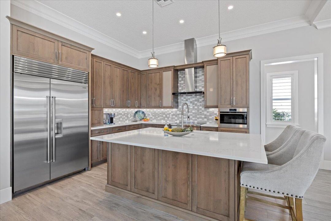 For Rent: $30,000 (5 beds, 4 baths, 3308 Square Feet)