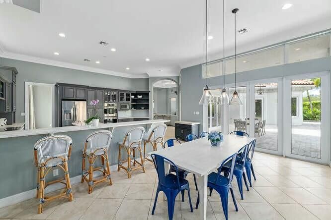 En Venta: $7,950,000 (8 camas, 7 baños, 7230 Pies cuadrados)