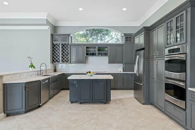 En Venta: $7,950,000 (8 camas, 7 baños, 7230 Pies cuadrados)