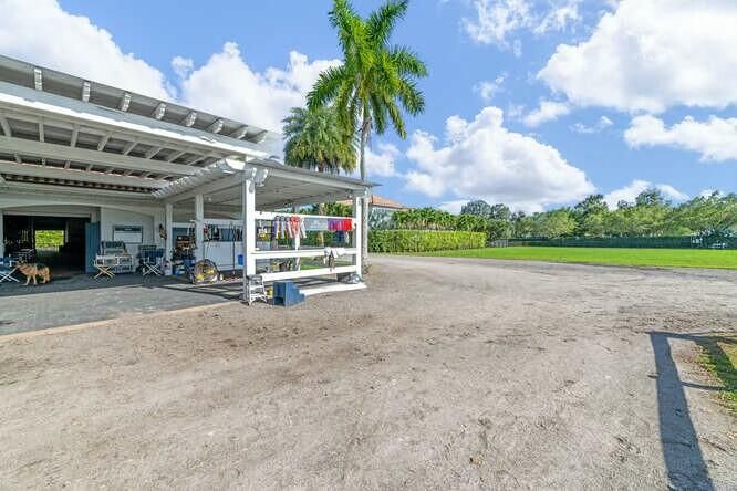 En Venta: $7,950,000 (8 camas, 7 baños, 7230 Pies cuadrados)