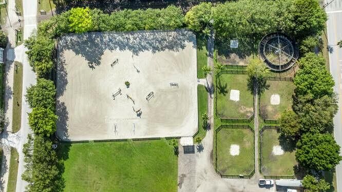 En Venta: $7,950,000 (8 camas, 7 baños, 7230 Pies cuadrados)