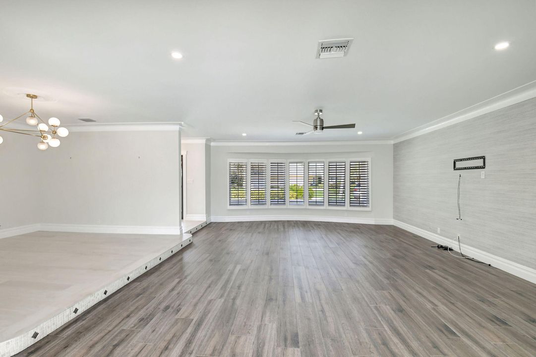 For Sale: $1,799,000 (3 beds, 3 baths, 2811 Square Feet)