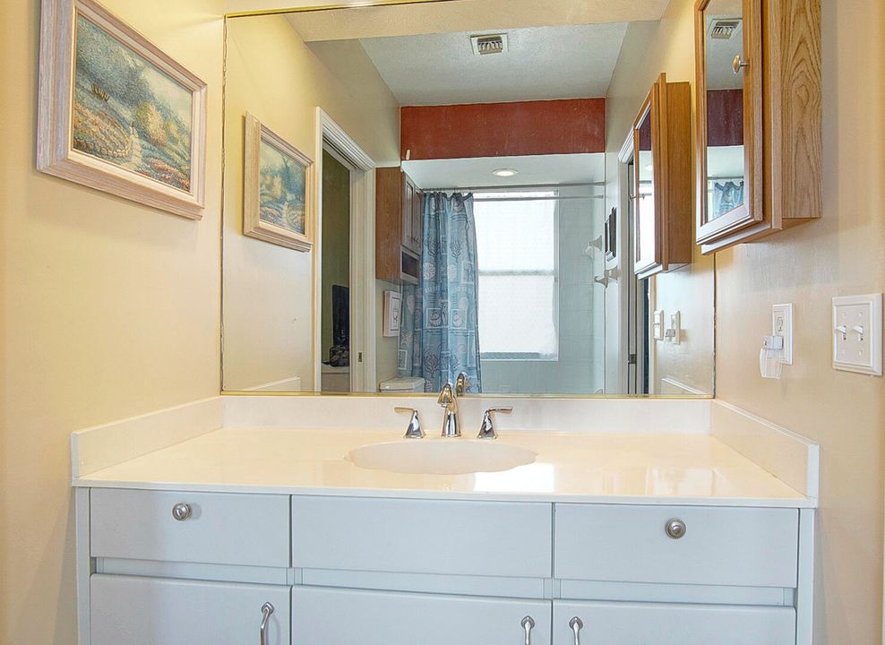 На продажу: $459,000 (3 спален, 2 ванн, 2707 Квадратных фут)