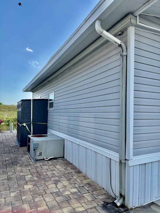 待售: $124,000 (1 贝兹, 1 浴室, 409 平方英尺)