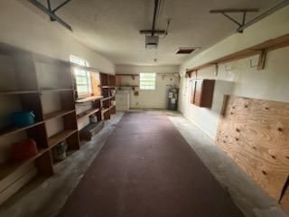 合同活跃: $225,000 (2 贝兹, 2 浴室, 900 平方英尺)