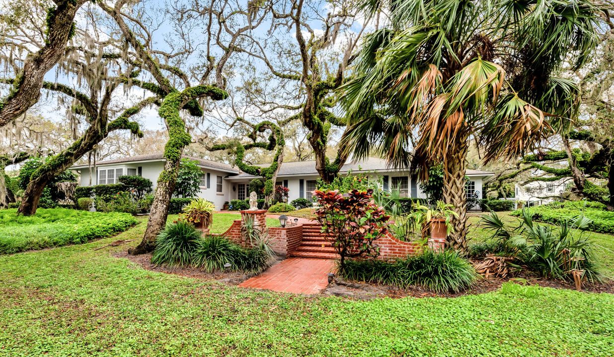 На продажу: $2,950,000 (5 спален, 4 ванн, 5273 Квадратных фут)