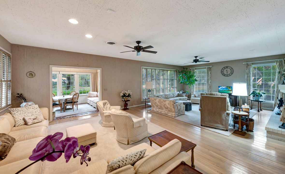 На продажу: $2,950,000 (5 спален, 4 ванн, 5273 Квадратных фут)