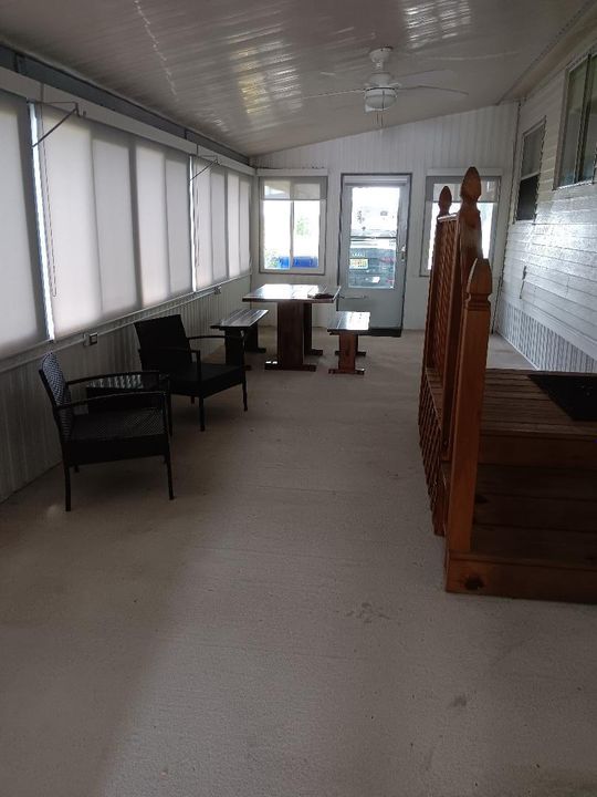 合同活跃: $224,900 (3 贝兹, 2 浴室, 1520 平方英尺)