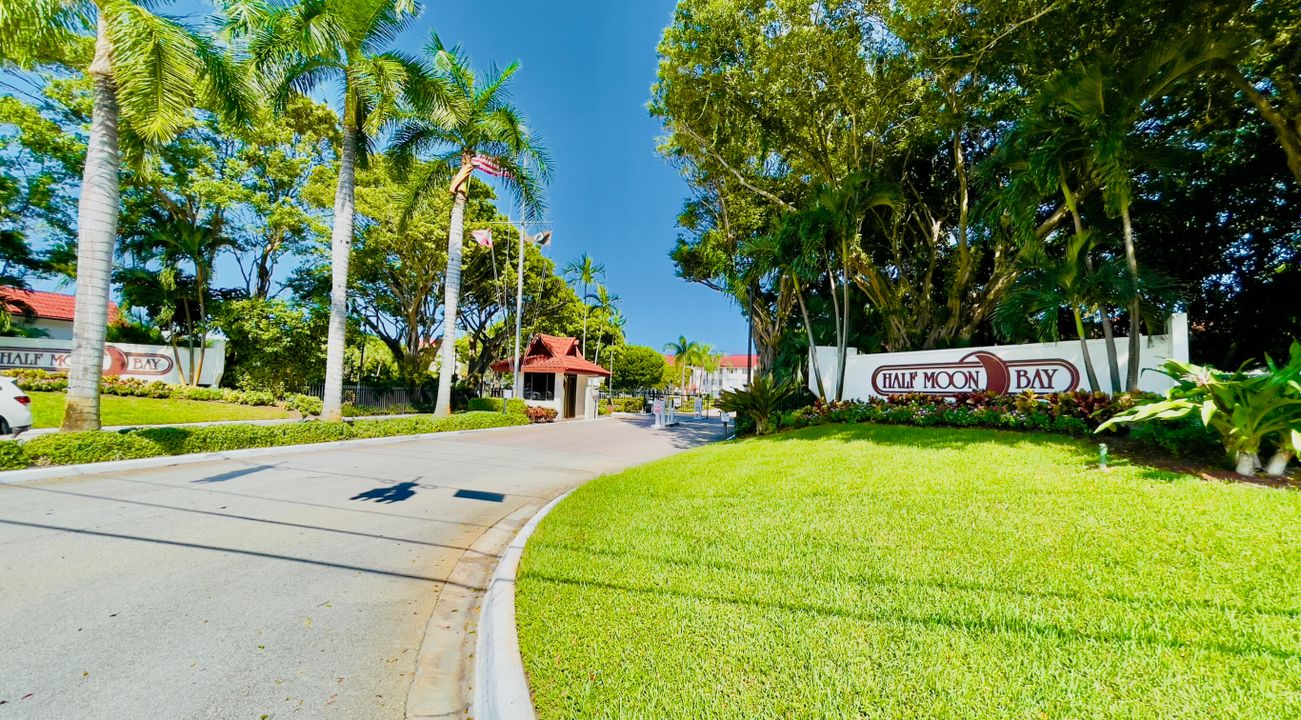 На продажу: $365,000 (2 спален, 2 ванн, 1414 Квадратных фут)