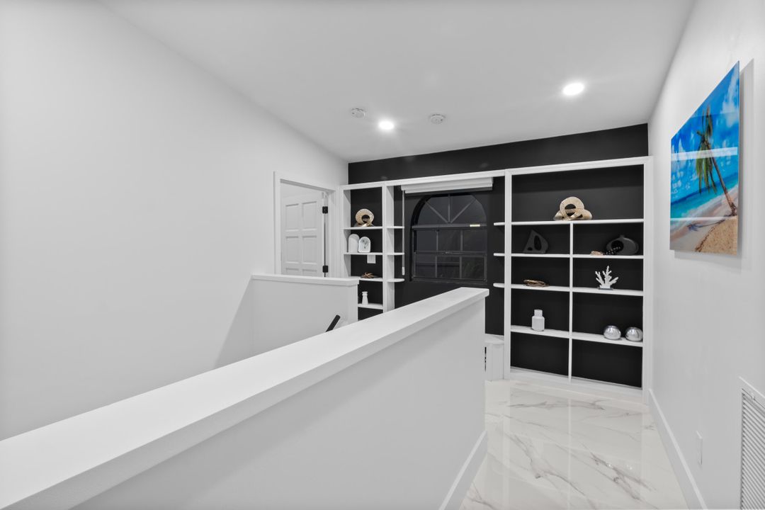 For Rent: $29,500 (4 beds, 4 baths, 3084 Square Feet)