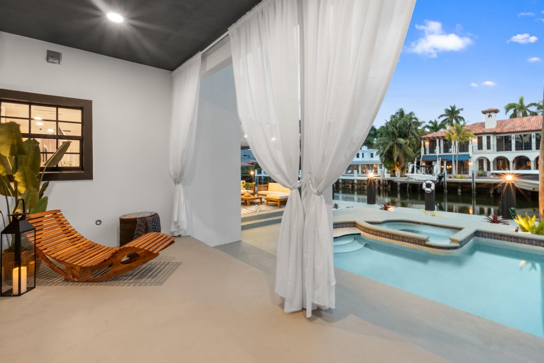 For Rent: $29,500 (4 beds, 4 baths, 3084 Square Feet)