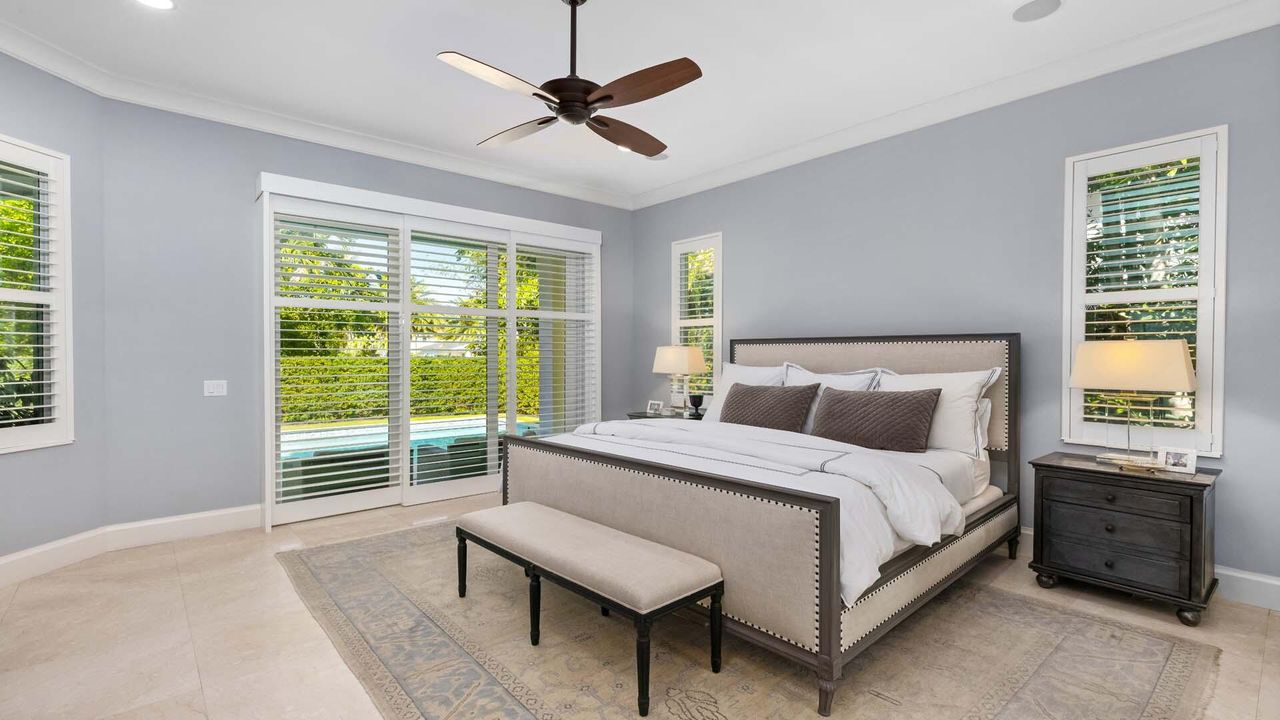 For Sale: $3,395,000 (4 beds, 3 baths, 3220 Square Feet)