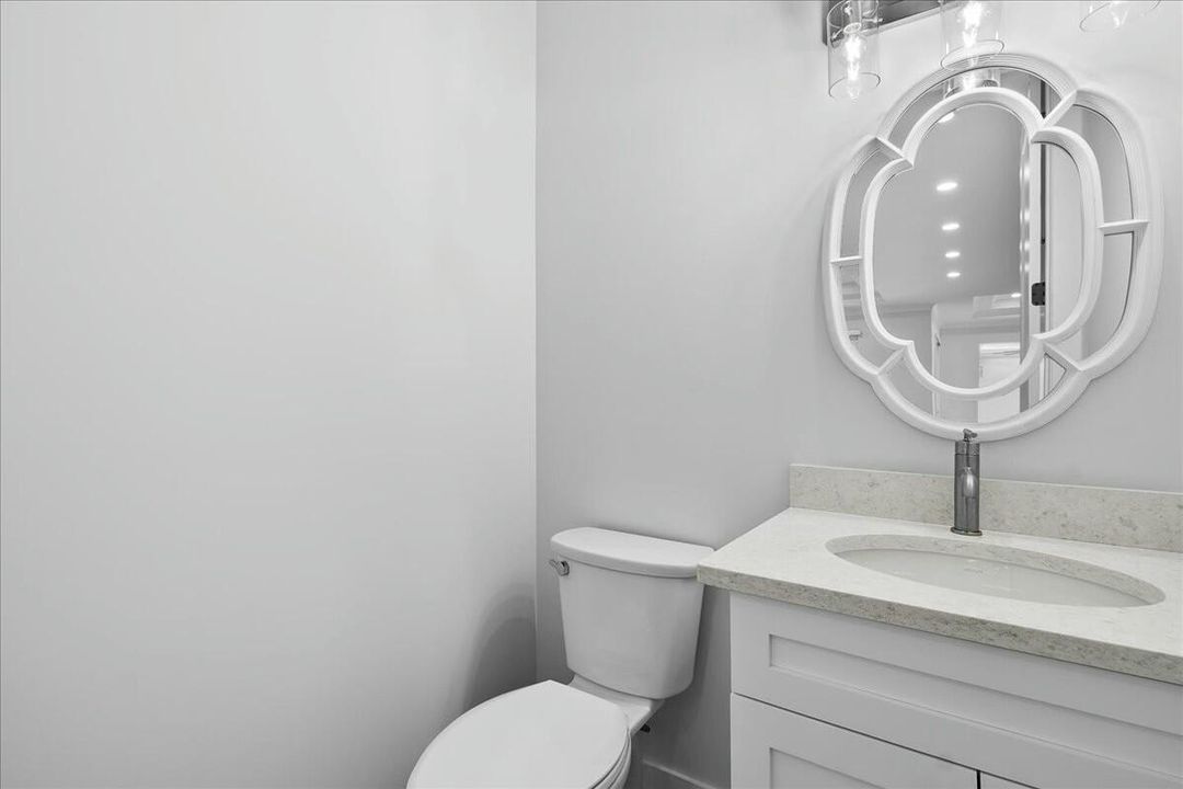 Active With Contract: $2,200,000 (3 beds, 5 baths, 3251 Square Feet)