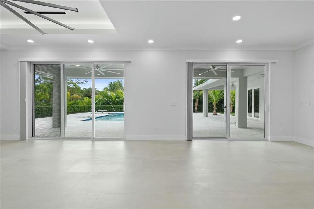 Active With Contract: $2,200,000 (3 beds, 5 baths, 3251 Square Feet)