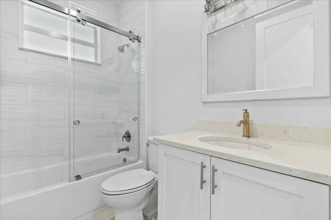 Active With Contract: $2,200,000 (3 beds, 5 baths, 3251 Square Feet)