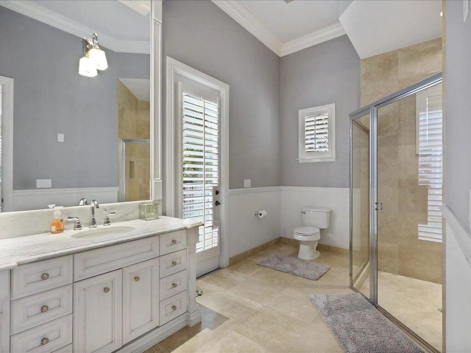 Под контрактом: $1,399,999 (5 спален, 6 ванн, 6307 Квадратных фут)